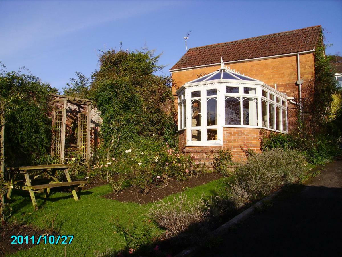 St Edmunds Cottage Glastonbury Exterior photo