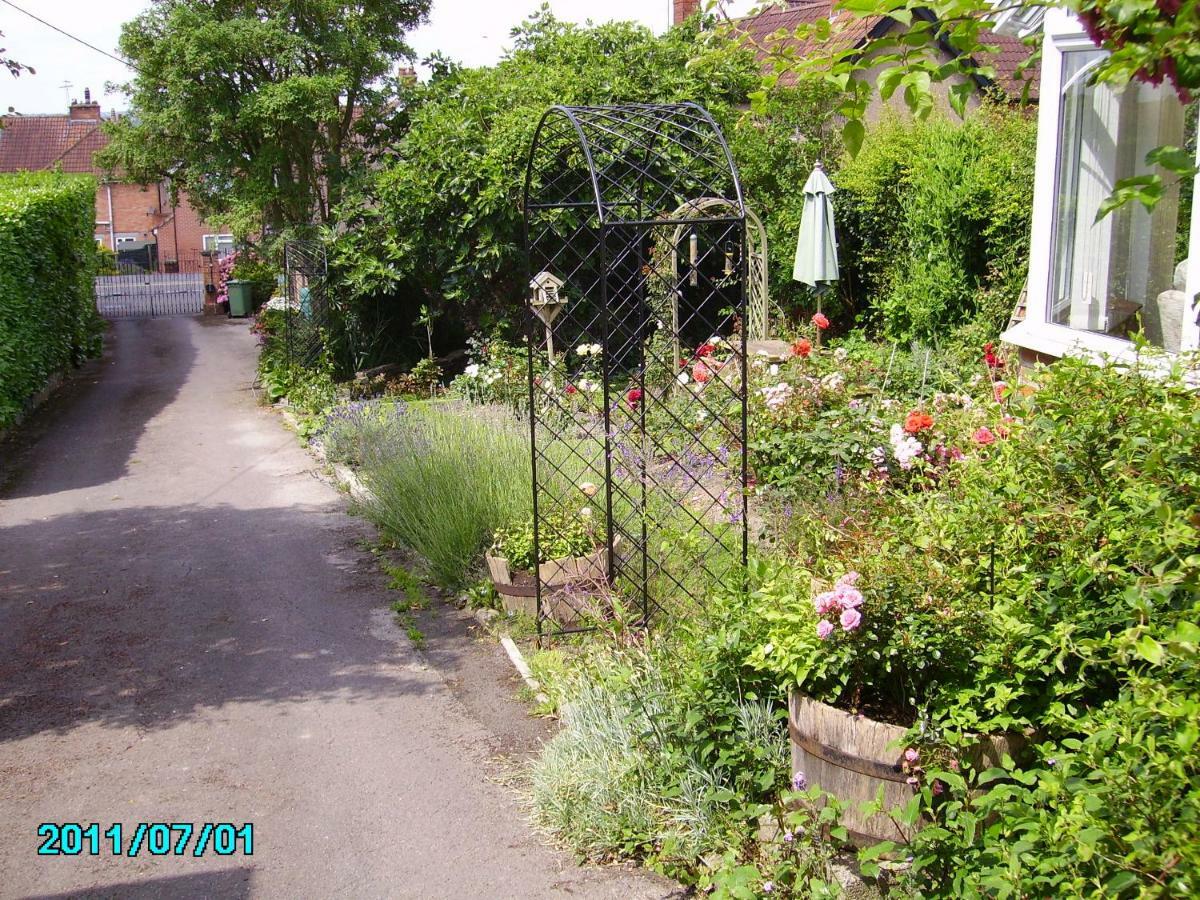 St Edmunds Cottage Glastonbury Exterior photo